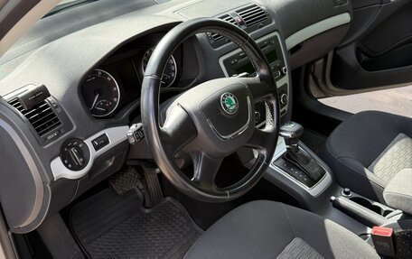 Skoda Octavia, 2010 год, 1 130 000 рублей, 17 фотография
