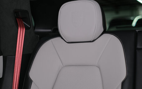 Porsche Cayenne III, 2025 год, 25 165 000 рублей, 29 фотография