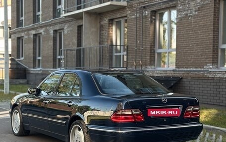 Mercedes-Benz E-Класс, 2000 год, 780 000 рублей, 4 фотография