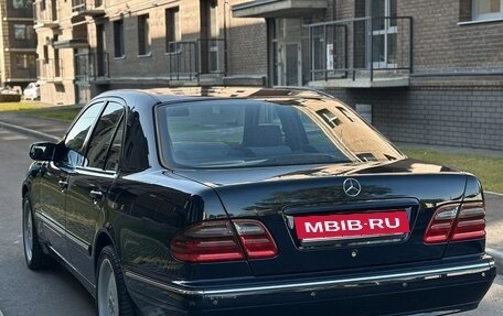Mercedes-Benz E-Класс, 2000 год, 780 000 рублей, 21 фотография