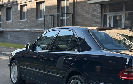Mercedes-Benz E-Класс, 2000 год, 780 000 рублей, 28 фотография