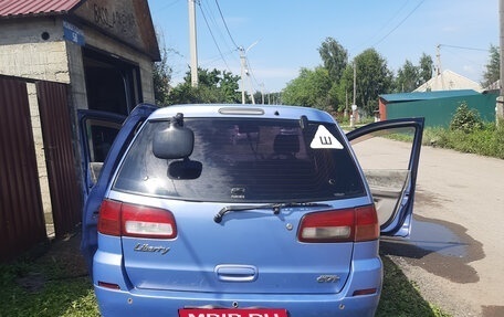 Nissan Liberty, 1999 год, 250 000 рублей, 2 фотография