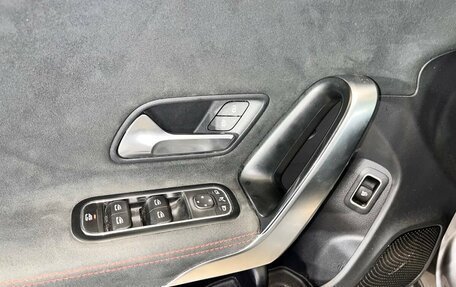 Mercedes-Benz CLA, 2020 год, 3 145 000 рублей, 11 фотография