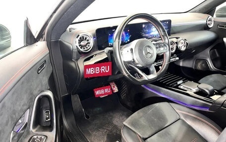 Mercedes-Benz CLA, 2020 год, 3 145 000 рублей, 9 фотография