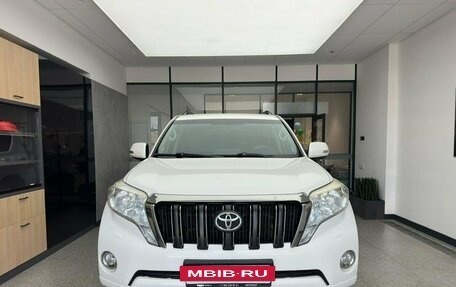 Toyota Land Cruiser Prado 150 рестайлинг 2, 2014 год, 2 900 000 рублей, 4 фотография