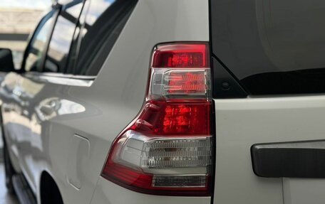 Toyota Land Cruiser Prado 150 рестайлинг 2, 2014 год, 2 900 000 рублей, 10 фотография