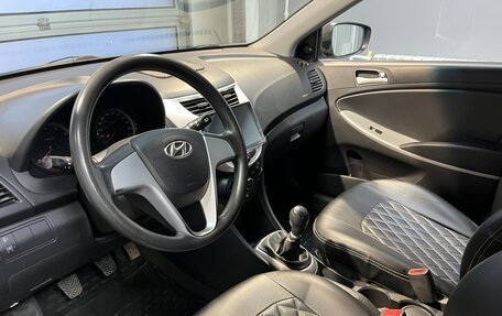 Hyundai Solaris II рестайлинг, 2011 год, 850 000 рублей, 9 фотография