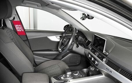 Audi A4, 2018 год, 3 161 600 рублей, 4 фотография