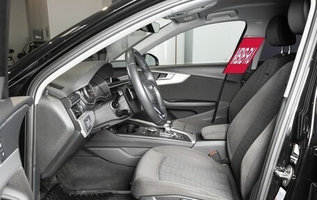 Audi A4, 2018 год, 3 161 600 рублей, 11 фотография