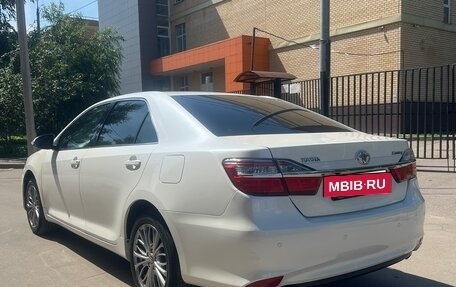 Toyota Camry, 2015 год, 1 840 000 рублей, 5 фотография