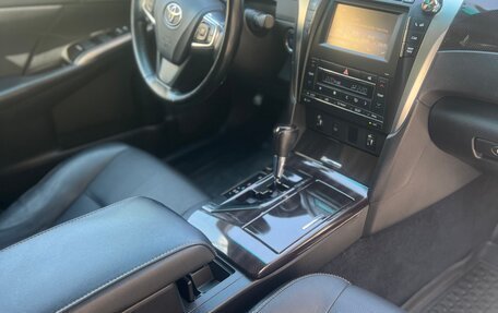 Toyota Camry, 2015 год, 1 840 000 рублей, 9 фотография