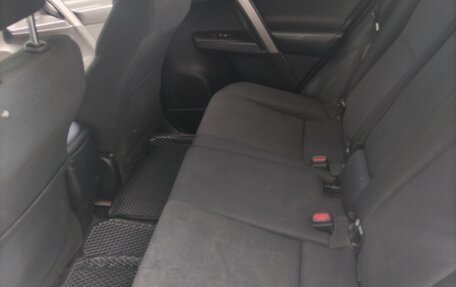 Toyota RAV4, 2017 год, 2 370 000 рублей, 7 фотография