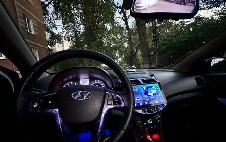 Hyundai Solaris II рестайлинг, 2014 год, 1 150 000 рублей, 18 фотография