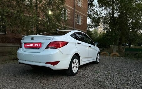 Hyundai Solaris II рестайлинг, 2014 год, 1 150 000 рублей, 4 фотография