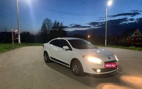 Renault Fluence I, 2012 год, 900 000 рублей, 3 фотография