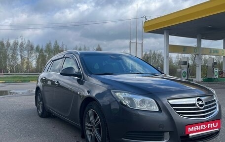 Opel Insignia II рестайлинг, 2010 год, 710 000 рублей, 2 фотография