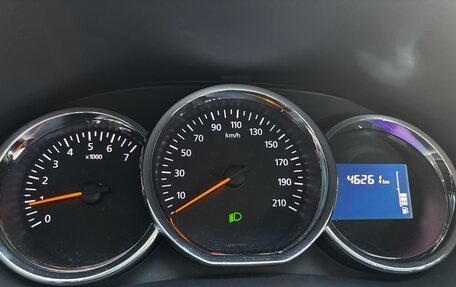 Renault Logan II, 2016 год, 1 350 000 рублей, 12 фотография