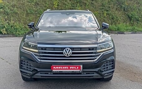 Volkswagen Touareg III, 2018 год, 4 600 000 рублей, 2 фотография