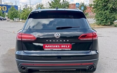 Volkswagen Touareg III, 2018 год, 4 600 000 рублей, 5 фотография