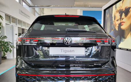 Volkswagen Tiguan, 2025 год, 4 998 000 рублей, 5 фотография