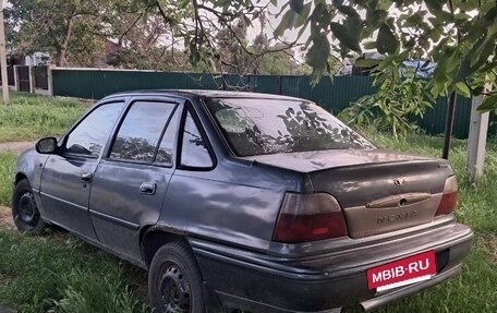 Daewoo Nexia I рестайлинг, 2003 год, 115 000 рублей, 5 фотография