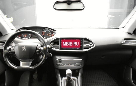 Peugeot 308 II, 2019 год, 990 000 рублей, 13 фотография