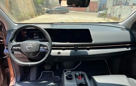 Nissan Ariya, 2022 год, 2 650 000 рублей, 10 фотография