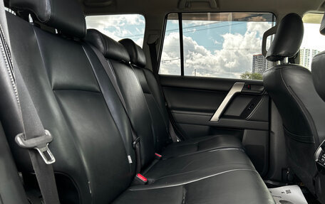 Toyota Land Cruiser Prado 150 рестайлинг 2, 2014 год, 3 149 000 рублей, 18 фотография