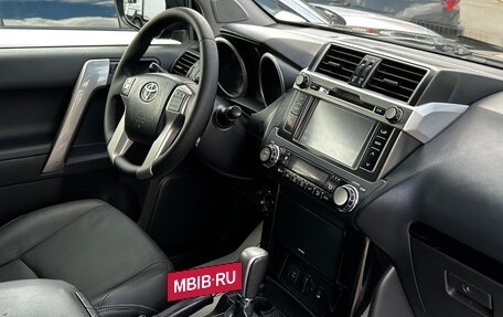 Toyota Land Cruiser Prado 150 рестайлинг 2, 2014 год, 3 149 000 рублей, 20 фотография