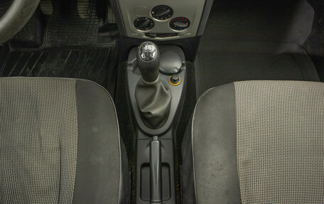 Renault Logan I, 2009 год, 329 000 рублей, 17 фотография