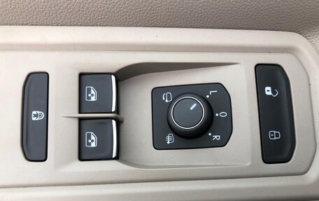 Volkswagen Multivan, 2025 год, 7 690 000 рублей, 16 фотография