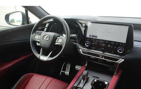 Lexus RX IV рестайлинг, 2022 год, 8 400 000 рублей, 19 фотография