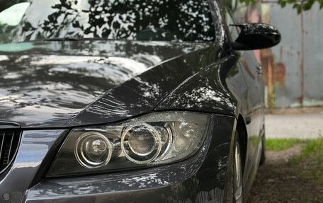 BMW 3 серия, 2005 год, 1 150 000 рублей, 2 фотография