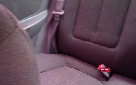 Hyundai Accent II, 2004 год, 380 000 рублей, 3 фотография
