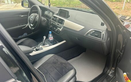 BMW 1 серия, 2018 год, 1 890 000 рублей, 9 фотография
