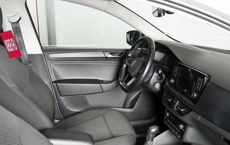 Volkswagen Polo VI (EU Market), 2021 год, 1 621 000 рублей, 4 фотография
