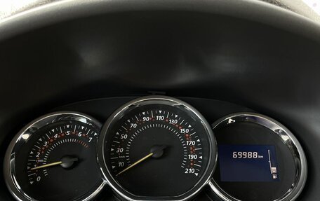 Renault Sandero II рестайлинг, 2016 год, 1 065 000 рублей, 14 фотография