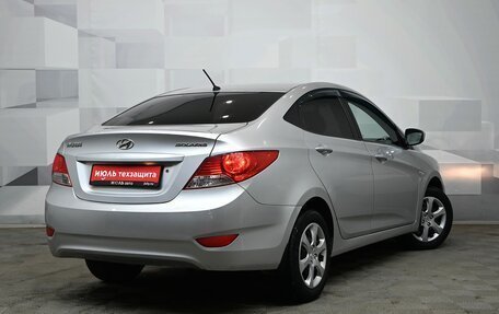Hyundai Solaris II рестайлинг, 2013 год, 800 000 рублей, 7 фотография