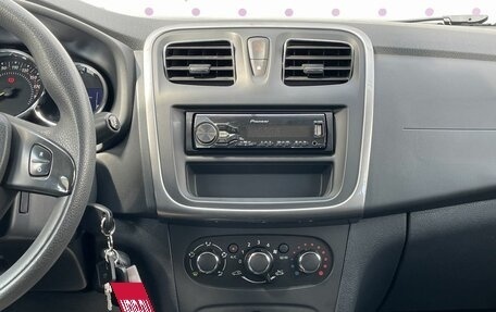 Renault Sandero II рестайлинг, 2016 год, 1 065 000 рублей, 17 фотография