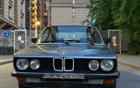 BMW 5 серия, 1983 год, 295 000 рублей, 2 фотография