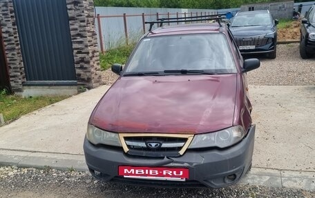Daewoo Nexia I рестайлинг, 2010 год, 125 000 рублей, 3 фотография