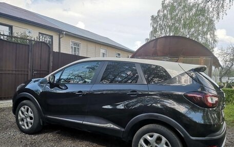 Renault Kaptur I рестайлинг, 2016 год, 1 300 000 рублей, 3 фотография