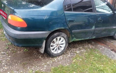 Toyota Avensis III рестайлинг, 1998 год, 150 000 рублей, 2 фотография