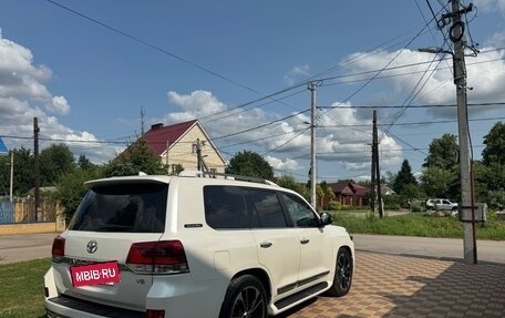 Toyota Land Cruiser 200, 2017 год, 6 890 000 рублей, 8 фотография