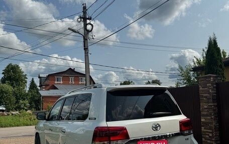 Toyota Land Cruiser 200, 2017 год, 6 890 000 рублей, 13 фотография