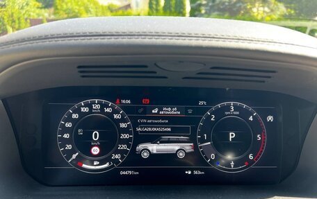 Land Rover Range Rover IV рестайлинг, 2018 год, 9 550 000 рублей, 7 фотография