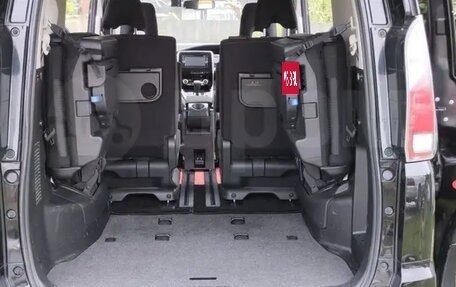 Nissan Serena IV, 2018 год, 1 640 000 рублей, 22 фотография