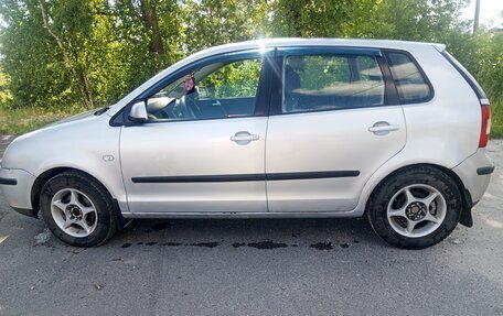 Volkswagen Polo IV рестайлинг, 2002 год, 249 000 рублей, 10 фотография
