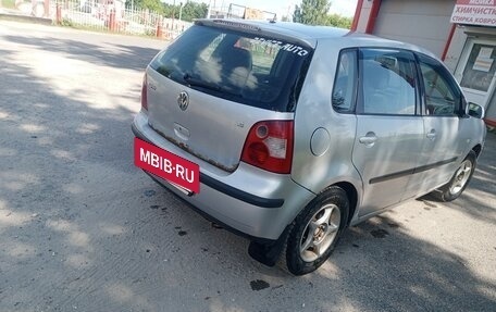 Volkswagen Polo IV рестайлинг, 2002 год, 249 000 рублей, 7 фотография