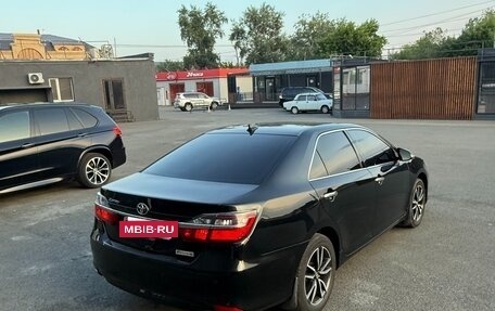 Toyota Camry, 2017 год, 1 850 000 рублей, 7 фотография
